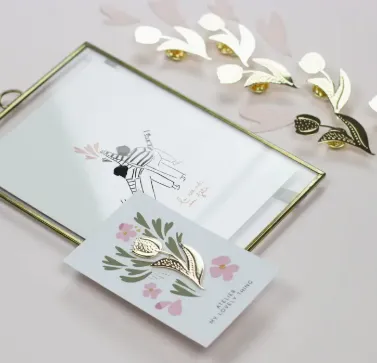 Pin's - Tulipe Laiton